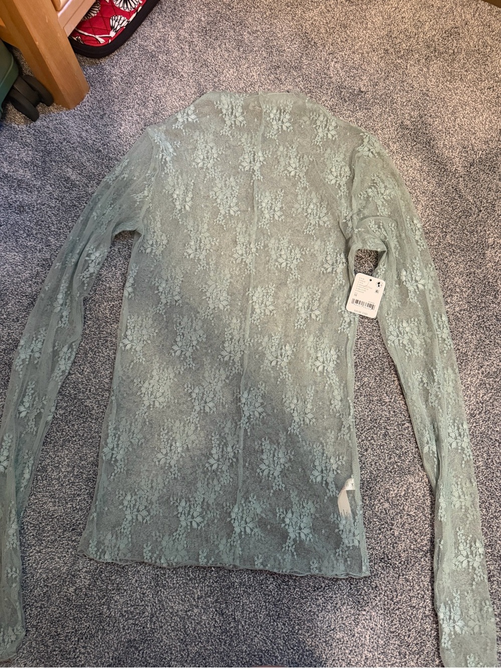 Francesca's Collections Sage Green Floral Lace Long-Sleeve Top